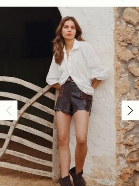ANTHROPOLOGIE Studded Faux Leather Shorts - Cocoa  NWT
